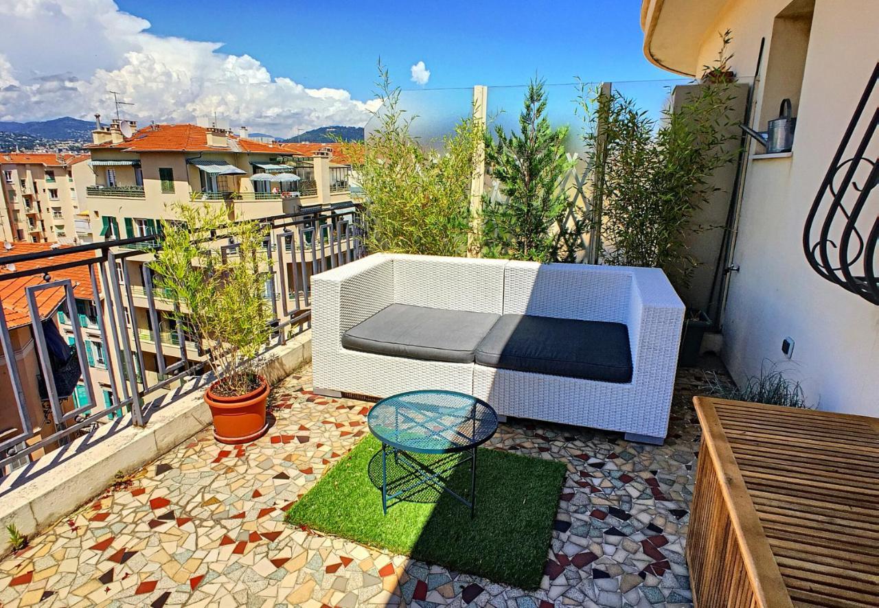 Nestor&jeeves - Coral Sea Terrace - - Very Close Beaches Nice